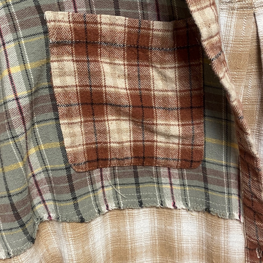 In Loom patchwork plaid button up - Picture 4 of 4